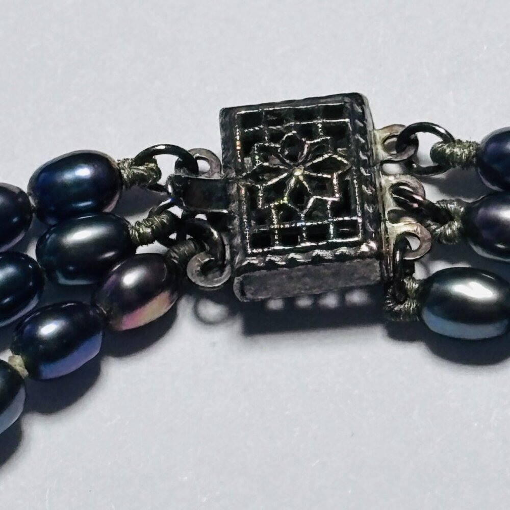 Multi Strand Peacock Pearl Necklace Blue Green Iridescent 18” - Picture 10 of 11